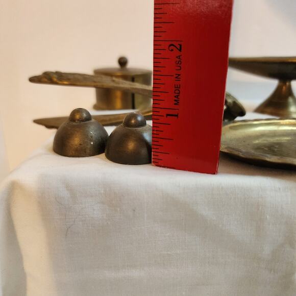 Vintage Brass Office Decor Lot – Stamp Roll, Genie Lamp, Tray & More - Picture 12 of 12